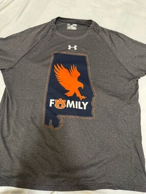 Under Armour HeatGear Gray Athletic Tee